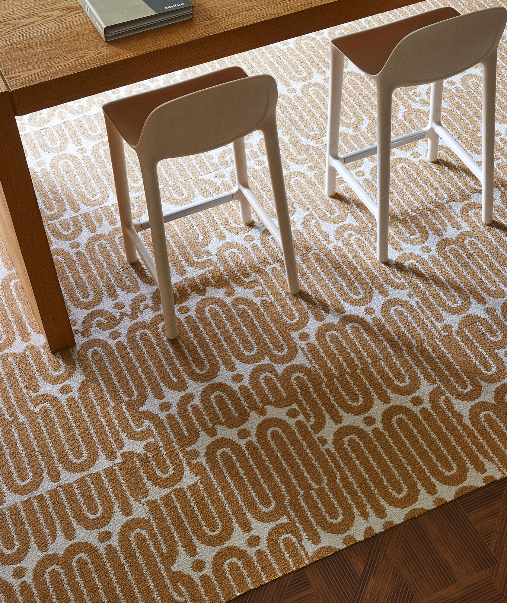 New Trina Turk x FLOR Area Rug Go With The Flow in Butterscotch